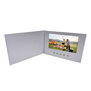 Livre d'or <span class=keywords><strong>vidéo</strong></span> LCD personnalisé - Couverture, contenu et emballage sur mesure pour mariages et événements - Product Image 1