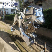 Sculpture de gorille géométrique abstraite électro-plaquée, finition en résine métallique, décoration d'intérieur, statue