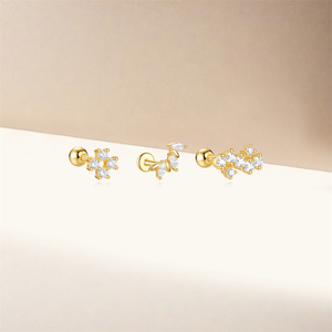 Nouvelles boucles d'oreilles clous en argent S925 plaqué or, motif fleur simple avec zircon, petites et mignonnes - Product Image 4