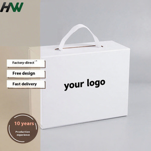 Coffret cadeau de vin de luxe avec logo personnalisé, gaufrage, pelliculage mat, doublure en mousse, fermeture magnétique, structure rigide pliable - Product Image 1
