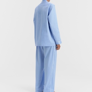 Ensemble de vêtements de nuit pour femmes personnalisé, bleu clair rayé, modal, manches longues, boutonné, vêtements de détente, pyjama en coton biologique avec poche - Product Image 6