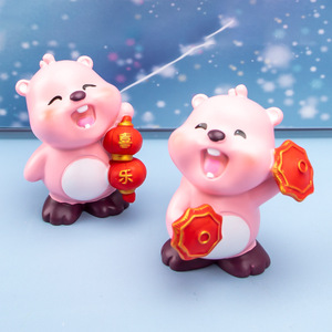 Yu Mo Craft - Caja Sorpresa con Figura de Mapache Feliz, de Resina Rosa, Regalo de Año Nuevo, Adorno, para Niños de 8 a 13 Años, Unisex - Product Image 4