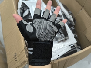 Gants de musculation respirants pour femmes et hommes avec coussinets en caoutchouc pour l'entraînement, la musculation, le bodybuilding et le fitness - Product Image 5