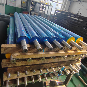 Bán buôn chịu nhiệt độ cao <span class=keywords><strong>Polyurethane</strong></span> con lăn cao su PU băng tải cao su bao phủ con lăn - Product Image 2