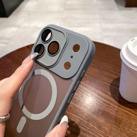 Funda Magnética de Lujo con Acabado Mate y Textura de Piel para iPhone 17 16 Pro Max, con Protección para la Lente de la Cámara, Venta al Por Mayor