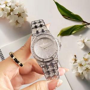 Montre de luxe pour femme en acier inoxydable bicolore, entièrement sertie de diamants, avec bracelet en cristal, montre-bracelet tendance, bijoux - Product Image 3