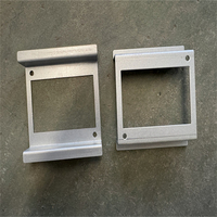 Fabrication de tôles d'aluminium, pièces sur mesure, soudage, estampage