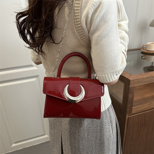 Nuove Borse Tote Classiche alla Moda per <span class=keywords><strong>Donna</strong></span>, <span class=keywords><strong>Stile</strong></span> Minimalista con Decorazione Luna in Metallo, Realizzate in PU - Product Image 3
