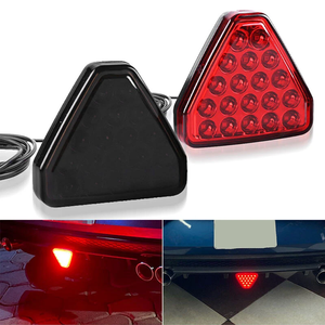 F1 <span class=keywords><strong>Triangle</strong></span> Style 12V Auto Tail Avertissement Frein Signal Lampe Nouvelle Condition Sportif Arrière Troisième Feu <span class=keywords><strong>De</strong></span> Freinage pour <span class=keywords><strong>Voiture</strong></span> Sécurité Pilote Arrêt - Product Image 6