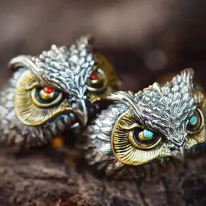 Nuovi anelli Forefinger aperti gocciolanti da uomo Green Pine Eye South Red-eyed Mute Owl Retro intagliato Fine Jewelry Rings