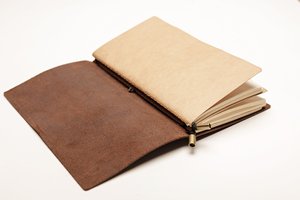 Diario de cuero recargable Vintage, cuaderno de viajero impreso para hombres y mujeres con 100 hojas de almohadilla legal, diario de viaje - Product Image 6