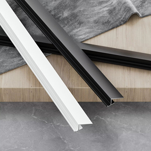 <span class=keywords><strong>Plinthe</strong></span> en aluminium moderne Protecteur d'angle <span class=keywords><strong>Prix</strong></span> d'usine <span class=keywords><strong>Plinthe</strong></span> cachée pour appartement ou hôpital Matériau métallique - Product Image 1