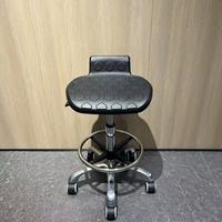 Chaises de laboratoire antistatiques en polyuréthane PU ESD avec support lombaire, tabourets à roulettes rotatives durables pour lieu de travail en couleurs différentielles