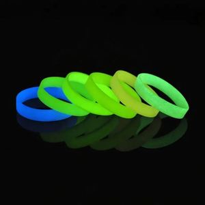 Hot Selling Waterproof Personalized Logo Glow Wristbands Stretchable Wristbands for Parties - Product Image 6