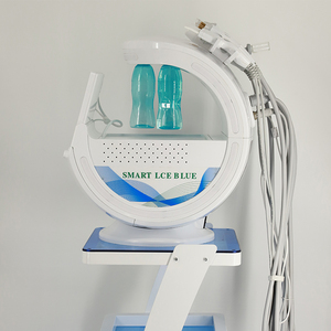 Máquina Facial Inteligente 7 en 1, Portátil, con Hidrodermoabrasión y Peeling Acuático, Color Azul Hielo - Product Image 2