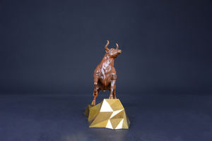 งานประติมากรรมรูปวัวทองเหลือง งานฝีมือศิลปะแบบกำหนดเอง งานประติมากรรมทองสัมฤทธิ์ทาสี ของตกแต่งสไตล์จีน ขนาดเท่าตัวจริง - Product Image 2