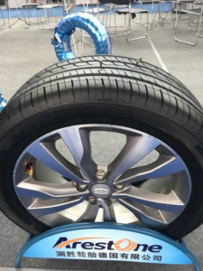 Pneumatico per <span class=keywords><strong>Auto</strong></span> Passeggeri Antiesplosione e Antiforatura 225/55R17 225/55/16 235/45R19 con Sigillante Autoriparante per la Sicurezza del Pneumatico - Product Image 3