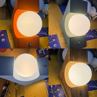 Lampe de table globe sculpturale sans fil à moule exclusif, rechargeable, 3 températures de couleur, intensité variable, pour l'éclairage d'appoint des intérieurs d'hôtels de charme