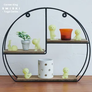 Figura Coleccionable Corner King para Yoga Series, Caja Sorpresa de PVC Fluorescente, Luz Nocturna Moderna, Lindo Duende Japonés, 12+, Unisex, Hecho en China - Product Image 4