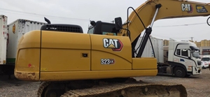 รถขุดตีนตะขาบไฮดรอลิกขนาดใหญ่ Caterpillar CAT323GX มือสอง ปี 2021 น้ำหนัก 23 ตัน ความจุบุ้งกี๋ 1.0 ลูกบาศก์เมตร เครื่องยนต์ 92.5 กิโลวัตต์ ผ่านการทดสอบแล้ว - Product Image 3