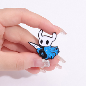 Spilla da cavaliere vuoto spilla da gioco di avventura personalizzata spilla smaltata morbida in metallo distintivo da bavero regalo divertente per bambini amici - Product Image 3
