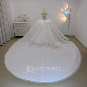 Robes de mariée scintillantes style robe de bal, ornées de perles et de paillettes, à manches courtes et épaules dénudées, Lsjj74 - Product Image 4