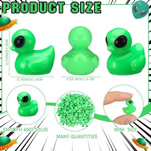Figura de Pato Alienígena Verde, Artesanía de Resina, Decoración para el Tablero de Halloween y Navidad, Lindo Regalo de Fiesta de Ciencia Ficción y OVNI, Coleccionables de Escritorio - Product Image 5