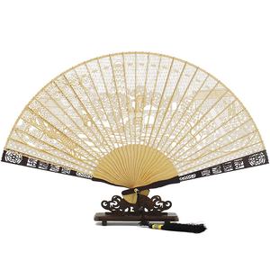 Fatingna Laofumen-Suzhou <span class=keywords><strong>Abanico</strong></span> plegable de madera birmana <span class=keywords><strong>Abanico</strong></span> de regalo de estilo <span class=keywords><strong>chino</strong></span> tallado en bambú hueco pintado - Product Image 1