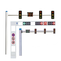 Poteau de signalisation routière extérieur avec structure en acier galvanisé à chaud pour équipement de sécurité routière
