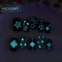 2 autocollants pour ongles qui brillent dans le noir, autocollants lumineux auto-adhésifs pour décoration des ongles, autocollants décoratifs noctilucents pour la décoration des ongles