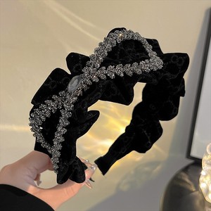 Bandeau de cygne <span class=keywords><strong>noir</strong></span> strass en velours Bandeau de haute qualité à bord large haut de gamme Accessoires pour cheveux haut de crâne - Product Image 1