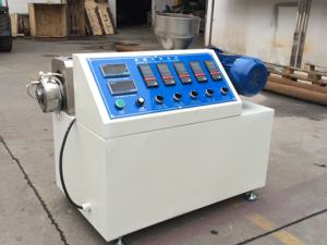 Extrudeuse à double vis de laboratoire |   Machine à granuler |   Ordinateur de bureau - Product Image 5