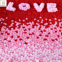Vente en gros panneau mural LOVE artificiel de haute qualité avec changement progressif de fleur de rose rouge pour décoration de toile de fond de fête de mariage et d'anniversaire