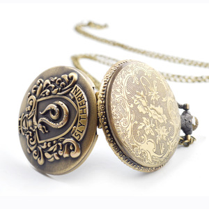 Montre de poche pour les Serpentards, 45 mm, vintage, à quartz, avec couvercle rabattable, montre pendentif décontractée à quartz, motif dessin animé - Product Image 2