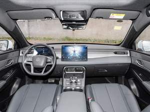 2025 BYD Qin PLUS DM-i, 55 км за пределами выпуска, Лидер продаж, подключаемый гибридный автомобиль новой энергии, левое рулевое управление, Подержанный автомобиль, Китай, низкая цена - Product Image 2