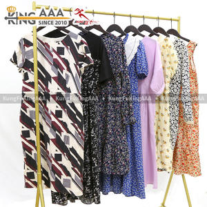 KungFu KingAAA Robes d'occasion pour femmes en balles, vente en gros, lots mixtes de seconde main, compressés, assortiment aléatoire, prix bas, 100kg - Product Image 3
