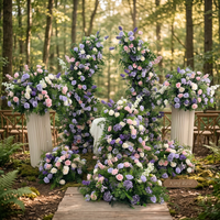 Décoration d'événements en gros : Arche de mariage et toile de fond en fleurs artificielles en soie, réalistes et colorées