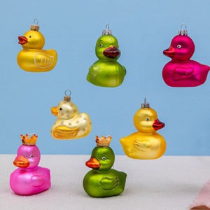 Bán Buôn Động Vật Đồ Trang Trí Giáng Sinh Đồ Trang Trí Màu Xanh Lá Cây Vịt Với Vương Miện Cây Trang Trí Cao Su Thủy Tinh Vịt Đồ Trang Trí Giáng Sinh - Product Image 1