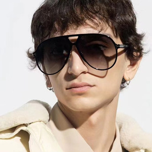 Kacamata Sunglasses <span class=keywords><strong>Pilot</strong></span> Besar Model Double Bridge Hollow Fashion Punk 2025 Ukuran Besar Bingkai Mewah Wanita Logo Fashion Kacamata Custom - Product Image 4