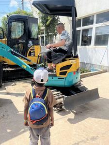 Mini-excavatrice/chargeuse KUBOTA U15 d'occasion à bas prix, 2,5 tonnes, garantie 1 an - Product Image 3