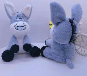 Un âne aux cheveux bleus avec un sourire coquin - Product Image 3