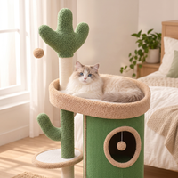 Arbre à chat en sisal avec griffoir et deux niches, stable et peu encombrant, pour vente en gros