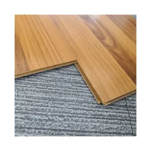 フローリングタイル木製デザインビニールフローリング板pisos de vinilo PVCラミネートプラスチック床用ゴールデンパインHDF