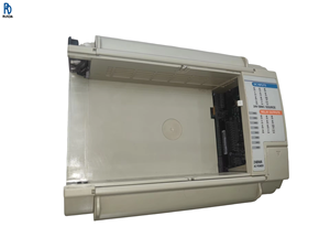 Module de contrôleur logique programmable (PLC) avec capteur, neuf et original, 1764-24BWA - Product Image 1