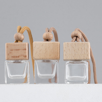 Bouteille en verre de parfum diffuseur de parfum de voiture carrée avec bouchon à vis joint vide porte-parfum suspendu