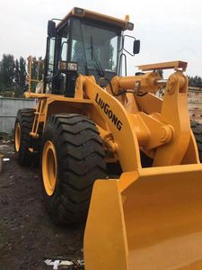 Chargeuse sur pneus d'occasion 856, 5 tonnes, moteur Cummins haute performance, pompe Denison, puissance 60KW, 90% neuve, matériel d'occasion - Product Image 2