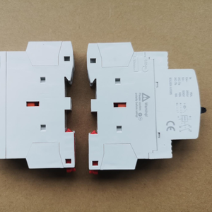 <span class=keywords><strong>Onesto</strong></span> 3 polos 4 polos 2NO 2NC 2NO + 1NC 63A 40A 32A 230V 400V Modular AC Contactor Din Rail Contactor eléctrico - Product Image 4