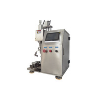 Machine de capsulage de bouteilles en verre linéaire automatique à prix d'usine capsuleuse de bouteilles en plastique de qualité alimentaire facile à utiliser pour les boîtes d'emballage en papier