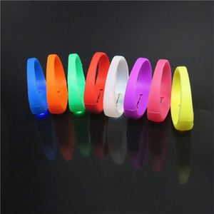 Pulsera Luminosa con Control Remoto para Animar Eventos, Conciertos y Fiestas, Venta al Por Mayor de Fábrica - Product Image 3