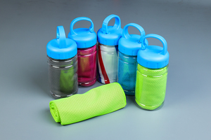 Toalla Deportiva Refrescante de Microfibra, Super Absorbente, para Gimnasio y Cuello, Diseño Cuadrado Comprimido, para Playa y Uso al Aire Libre, Venta al Por Mayor - Product Image 5